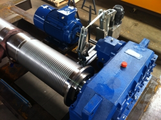 Lifting Winches